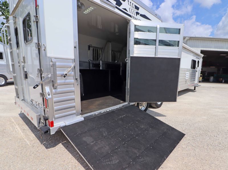Used Horse Trailers for Sale