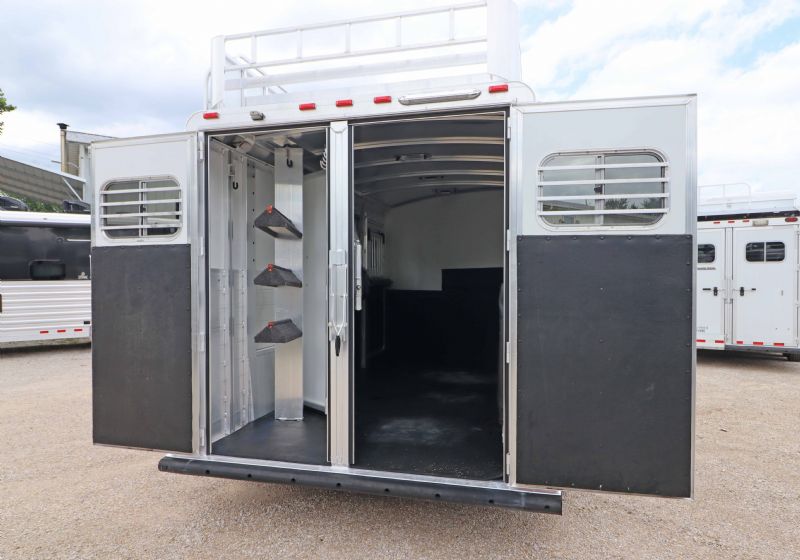 Used Horse Trailers for Sale