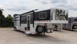 Horse Trailer for sale in MO