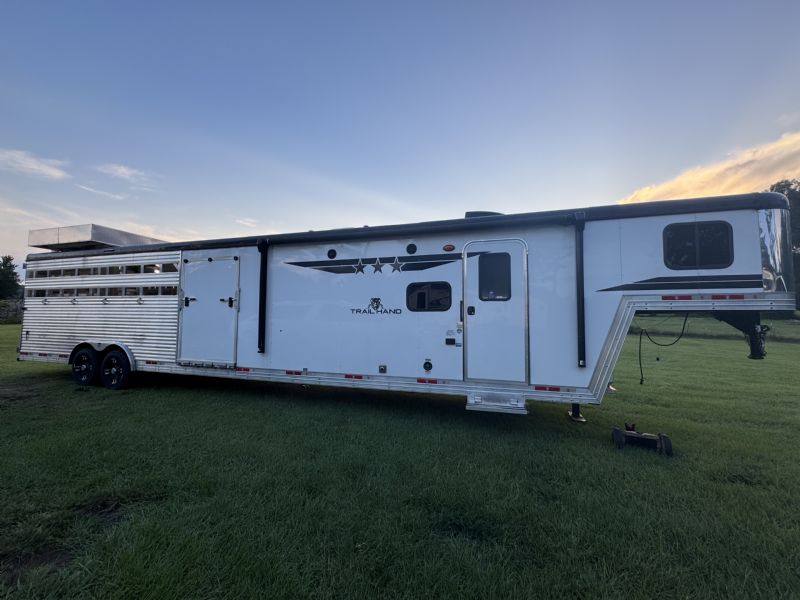 Used Horse Trailers for Sale