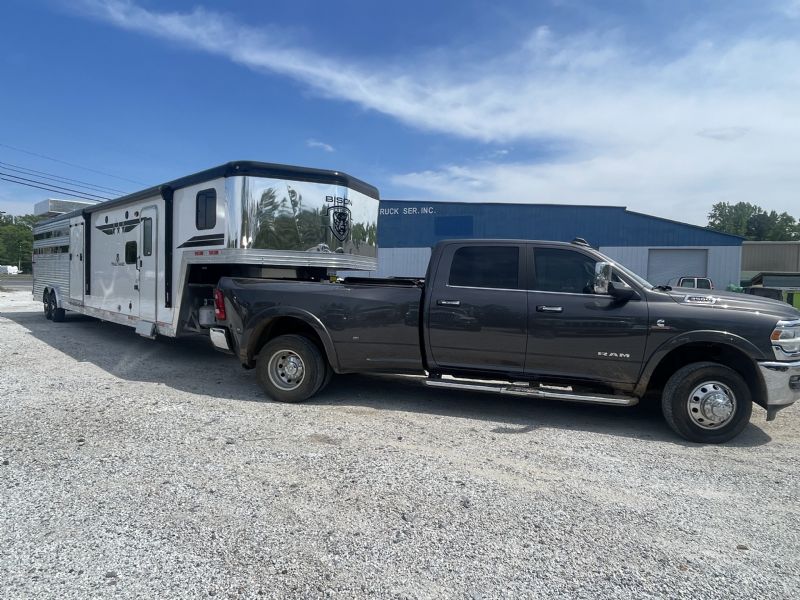 Used Horse Trailers for Sale