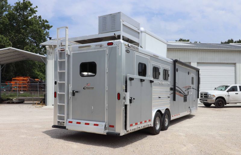 Used Horse Trailers for Sale