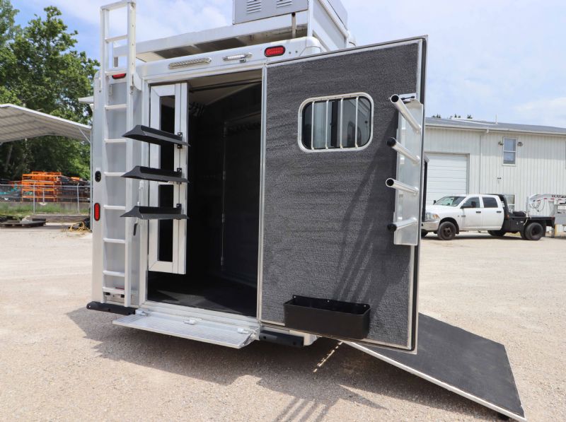 Used Horse Trailers for Sale
