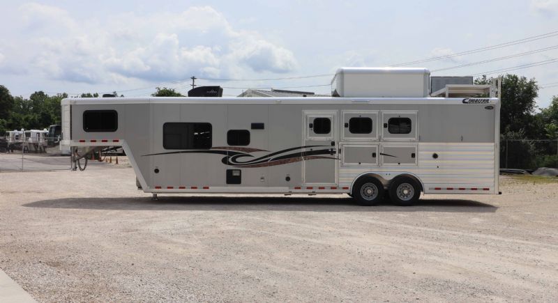 Used Horse Trailers for Sale