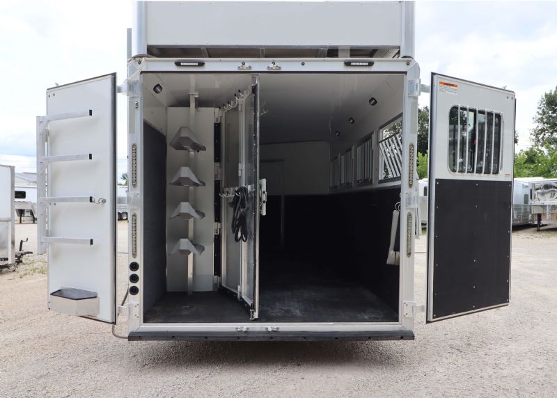 Used Horse Trailers for Sale