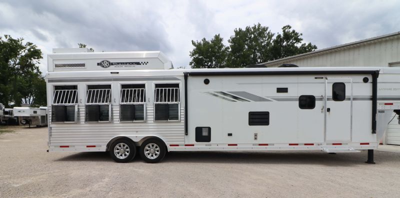 Used Horse Trailers for Sale