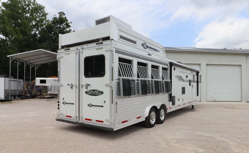 Used Horse Trailers for Sale