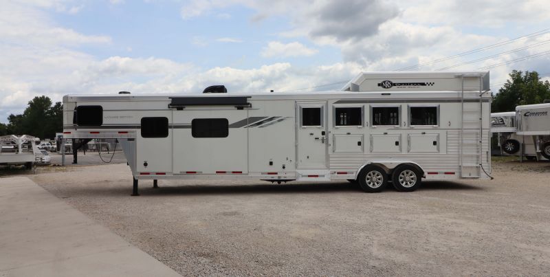 Used Horse Trailers for Sale