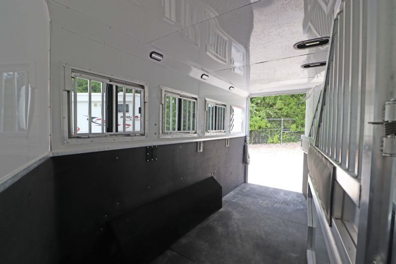 Used Horse Trailers for Sale