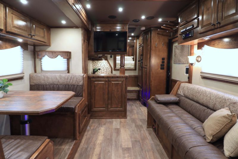 Used Horse Trailers for Sale