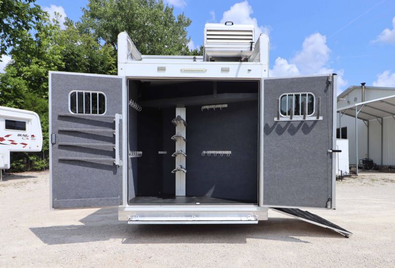 Used Horse Trailers for Sale