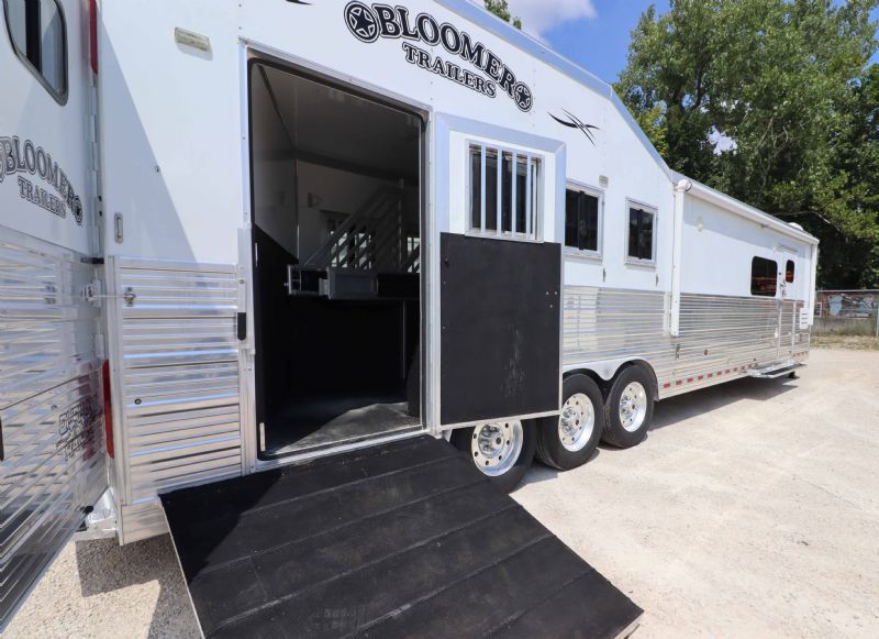 Used Horse Trailers for Sale