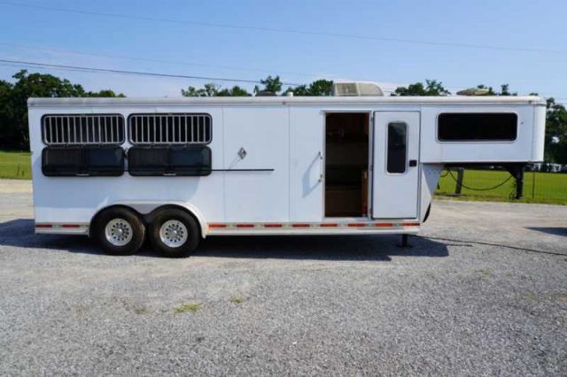 Used Horse Trailers for Sale