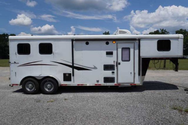 Used Horse Trailers for Sale