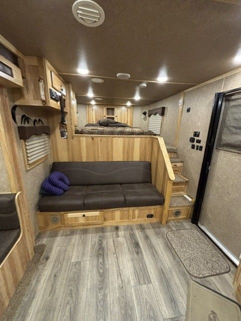 Used Horse Trailers for Sale
