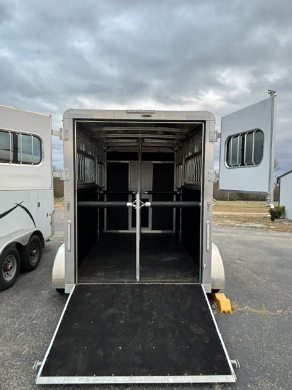 Used Horse Trailers for Sale