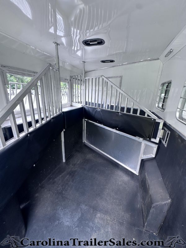 Used Horse Trailers for Sale