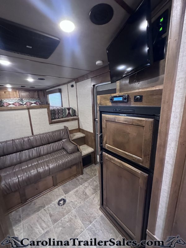 Used Horse Trailers for Sale