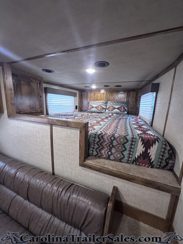 Used Horse Trailers for Sale
