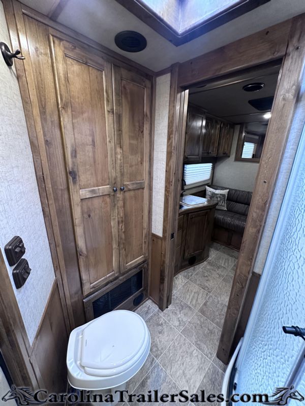 Used Horse Trailers for Sale