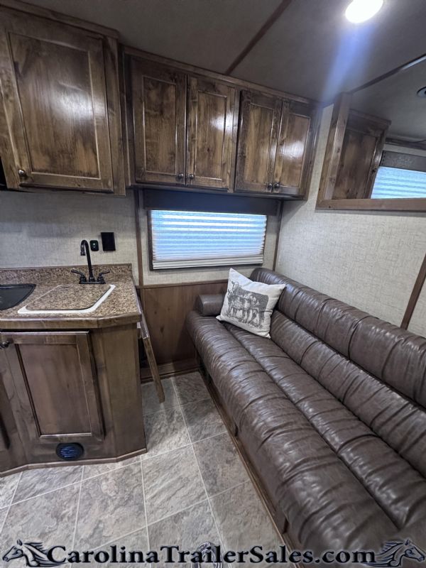 Used Horse Trailers for Sale
