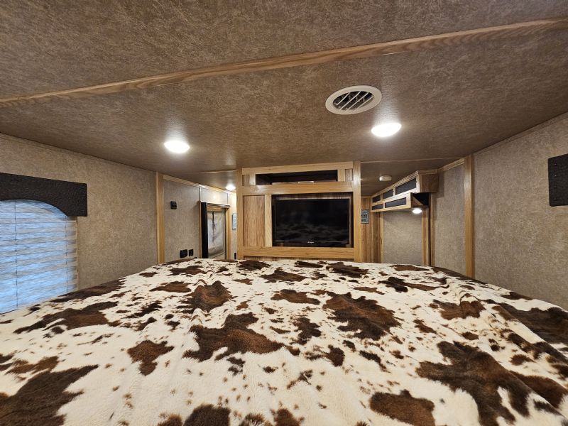 Used Horse Trailers for Sale