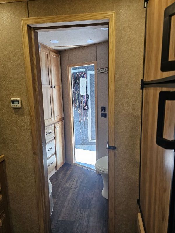 Used Horse Trailers for Sale