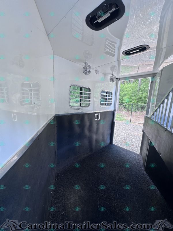 Used Horse Trailers for Sale