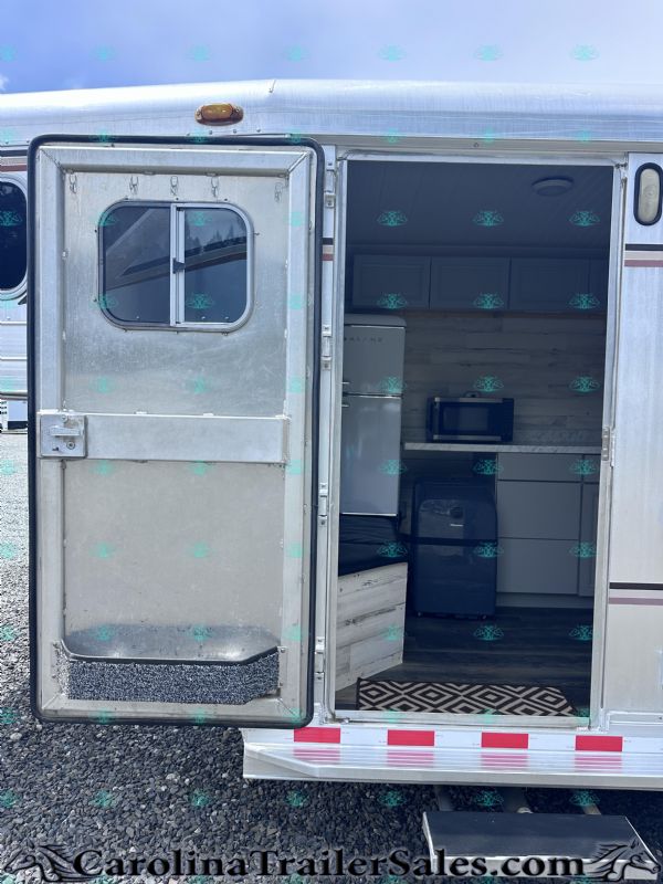 Used Horse Trailers for Sale