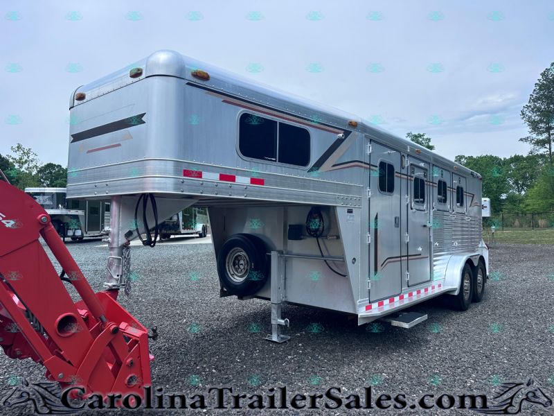 Used Horse Trailers for Sale
