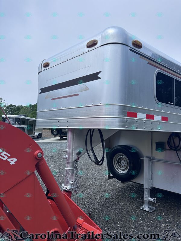 Used Horse Trailers for Sale
