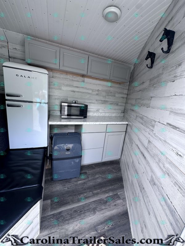 Used Horse Trailers for Sale