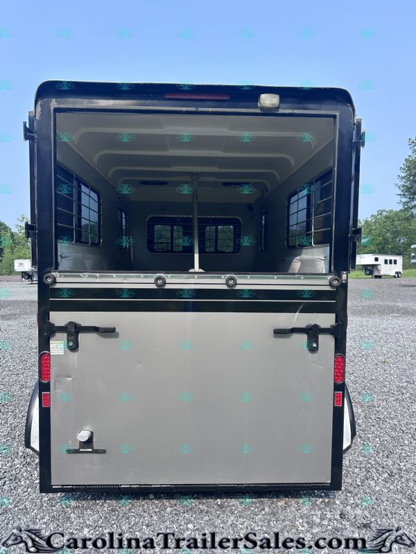 Used Horse Trailers for Sale