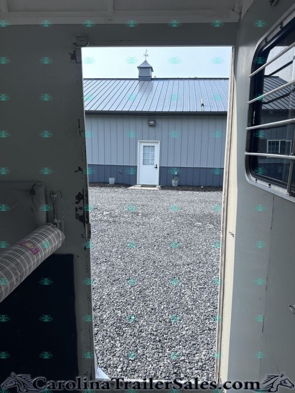 Used Horse Trailers for Sale