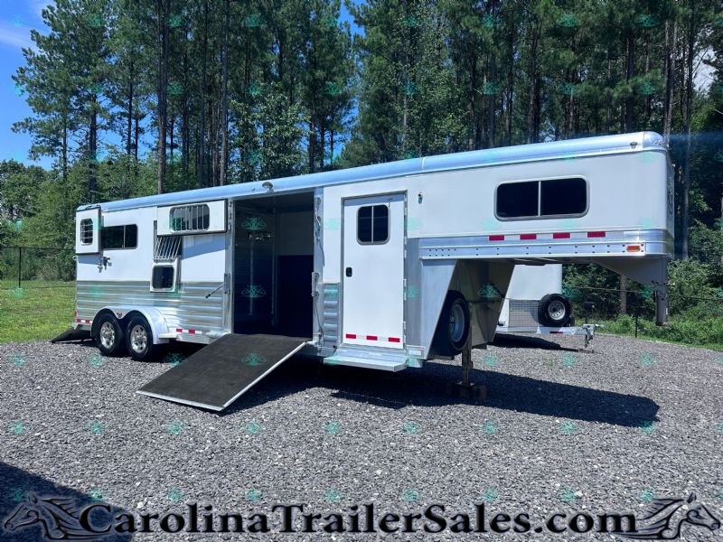 Used Horse Trailers for Sale
