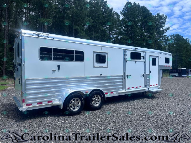 Used Horse Trailers for Sale