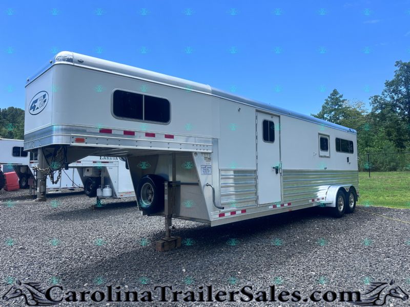 Used Horse Trailers for Sale