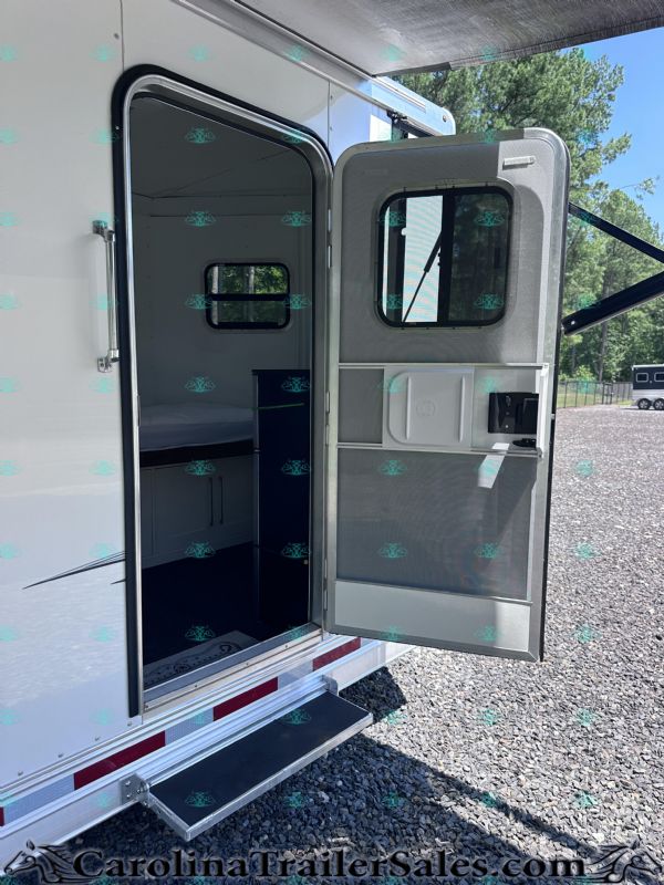 Used Horse Trailers for Sale