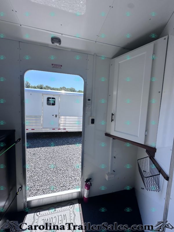 Used Horse Trailers for Sale