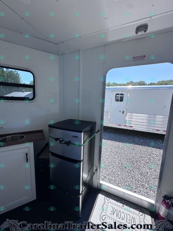 Used Horse Trailers for Sale