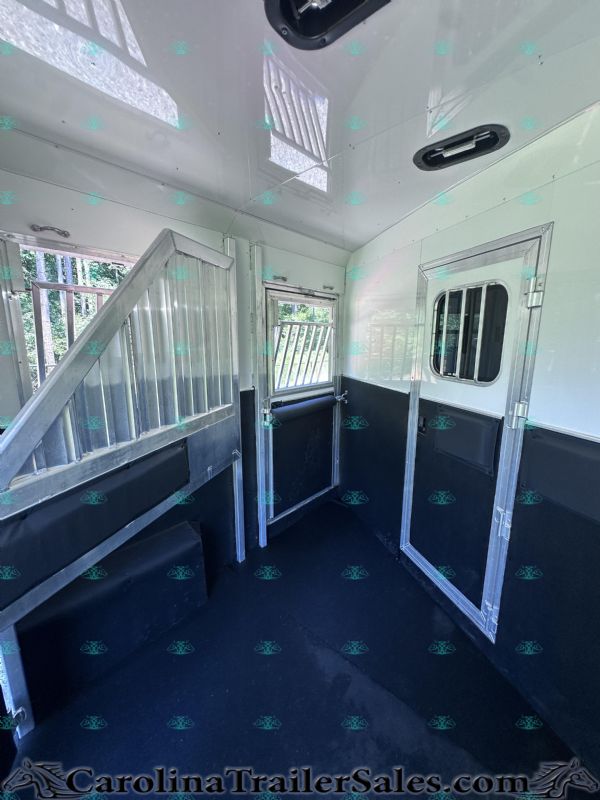 Used Horse Trailers for Sale
