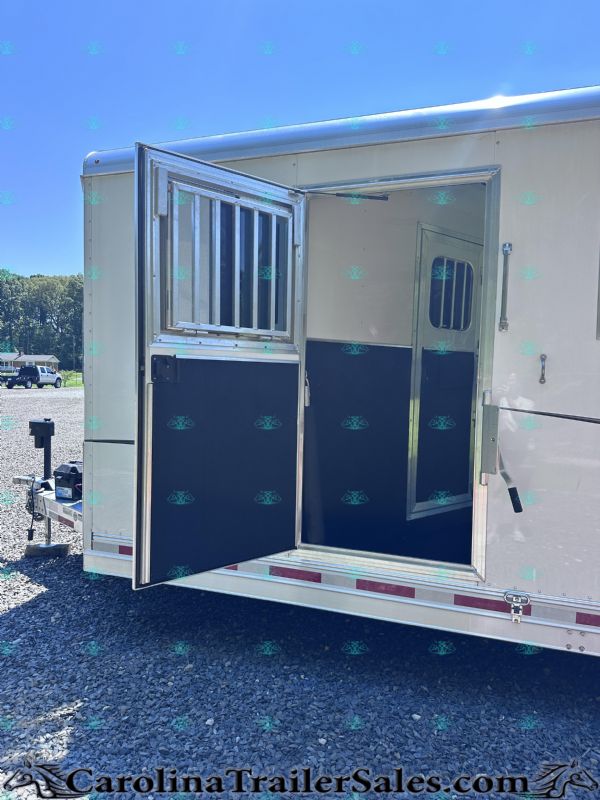 Used Horse Trailers for Sale