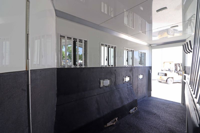 Used Horse Trailers for Sale