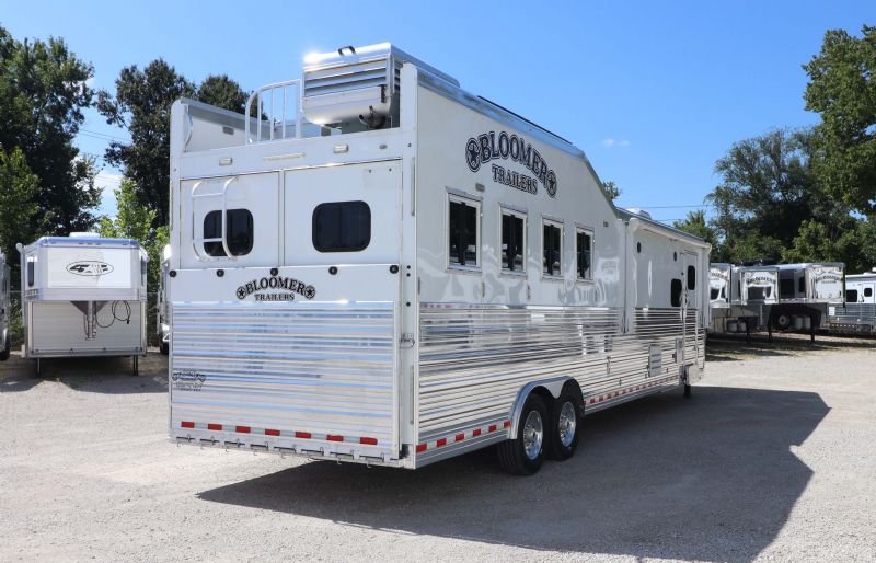 Used Horse Trailers for Sale