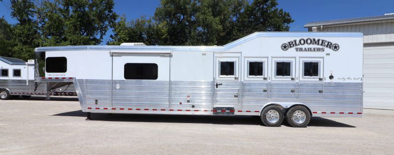 Used Horse Trailers for Sale