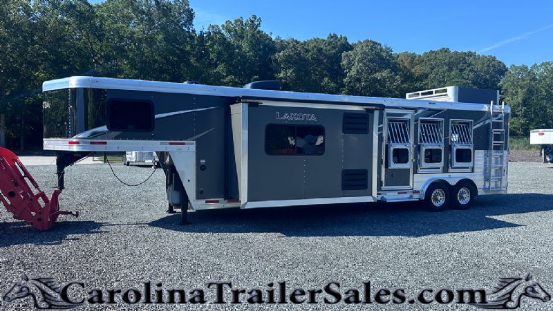 Used Horse Trailers for Sale
