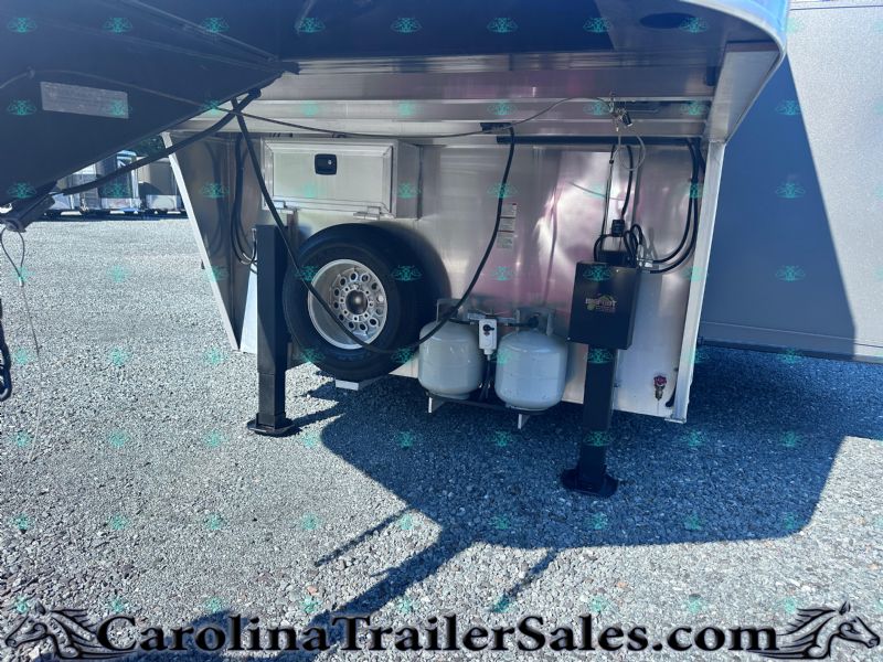 Used Horse Trailers for Sale