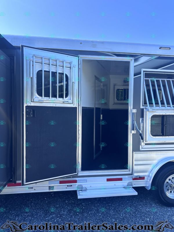Used Horse Trailers for Sale