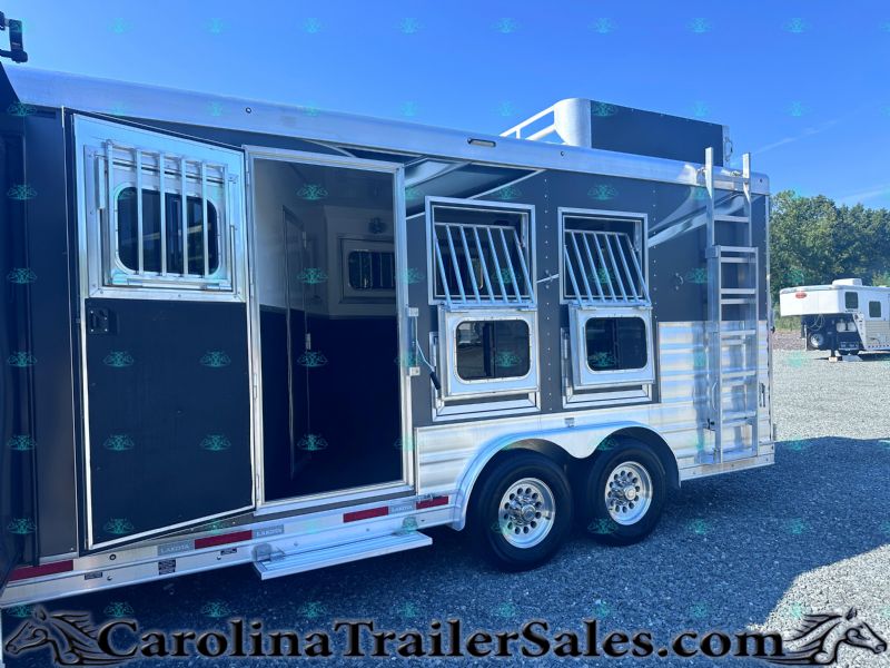 Used Horse Trailers for Sale