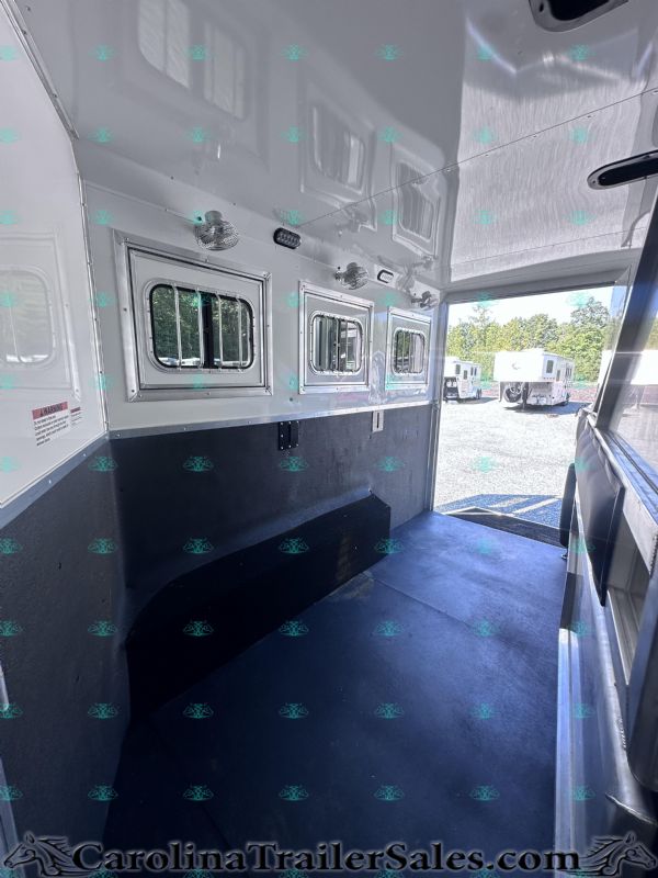 Used Horse Trailers for Sale